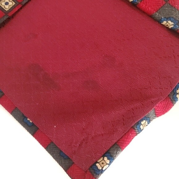 Pierre Balmain Couture Vintage Red 100% Silk Geometric Floral Tie - Picture 9 of 10